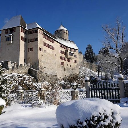 Schloss Matzen Райт им Алпбатхал Екстериор снимка