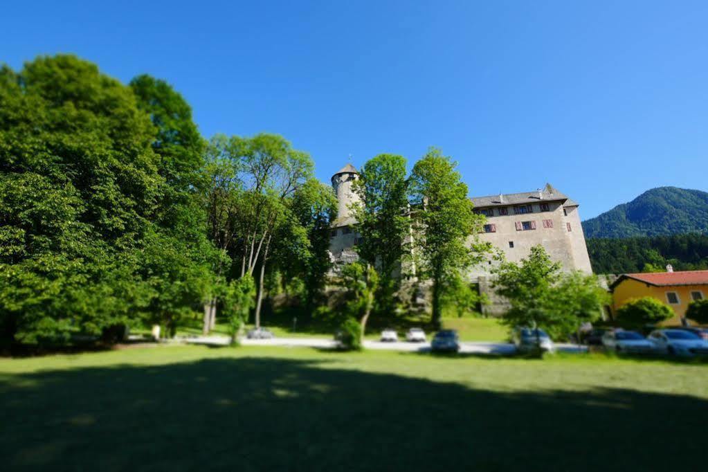 Schloss Matzen Райт им Алпбатхал Екстериор снимка